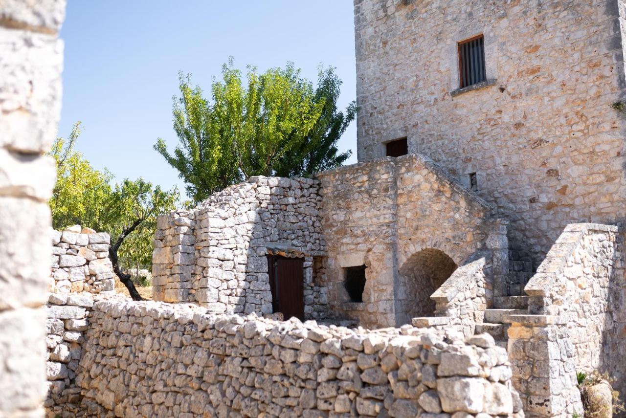 Masseria Montepaolo Dimora Di Charme Конверсано Экстерьер фото